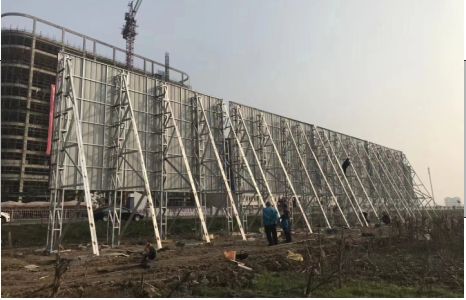 泰兴凯创教你怎样选择户外广告牌的最佳位置