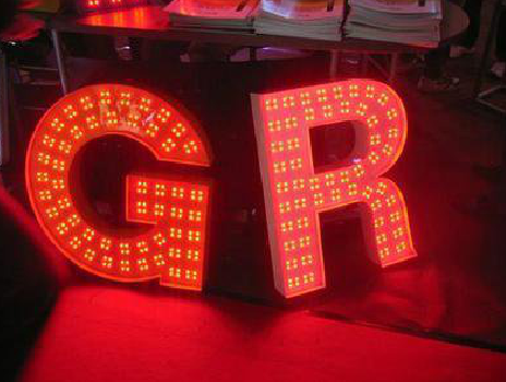 泰兴LED发光字有哪些优势？